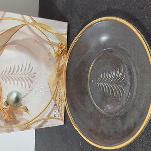Indiana Glass holiday gold dessert plate